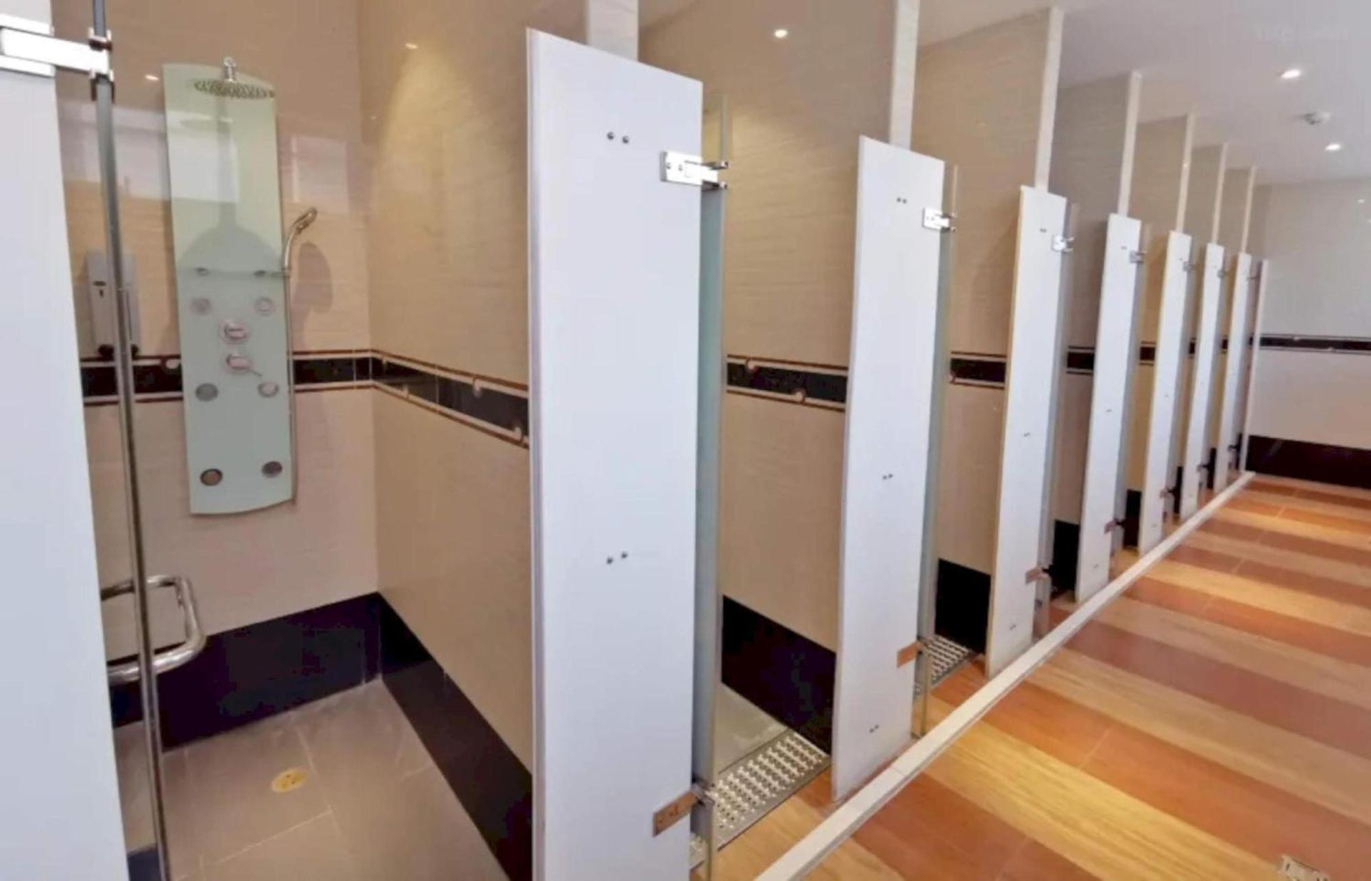 Capital O 75451 Podstel Hostel Bangkok Extérieur photo